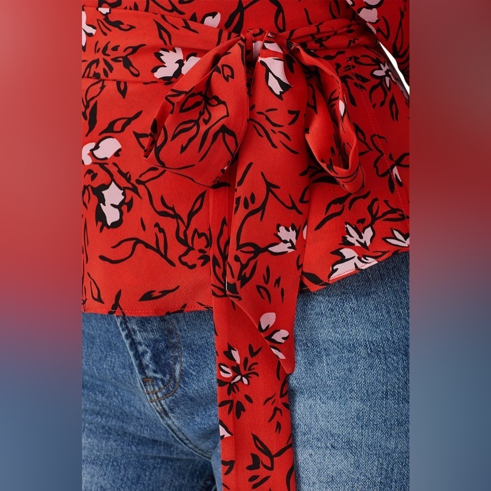 Yumi Kim Floral Wrap Top - Size S - Picture 5 of 5